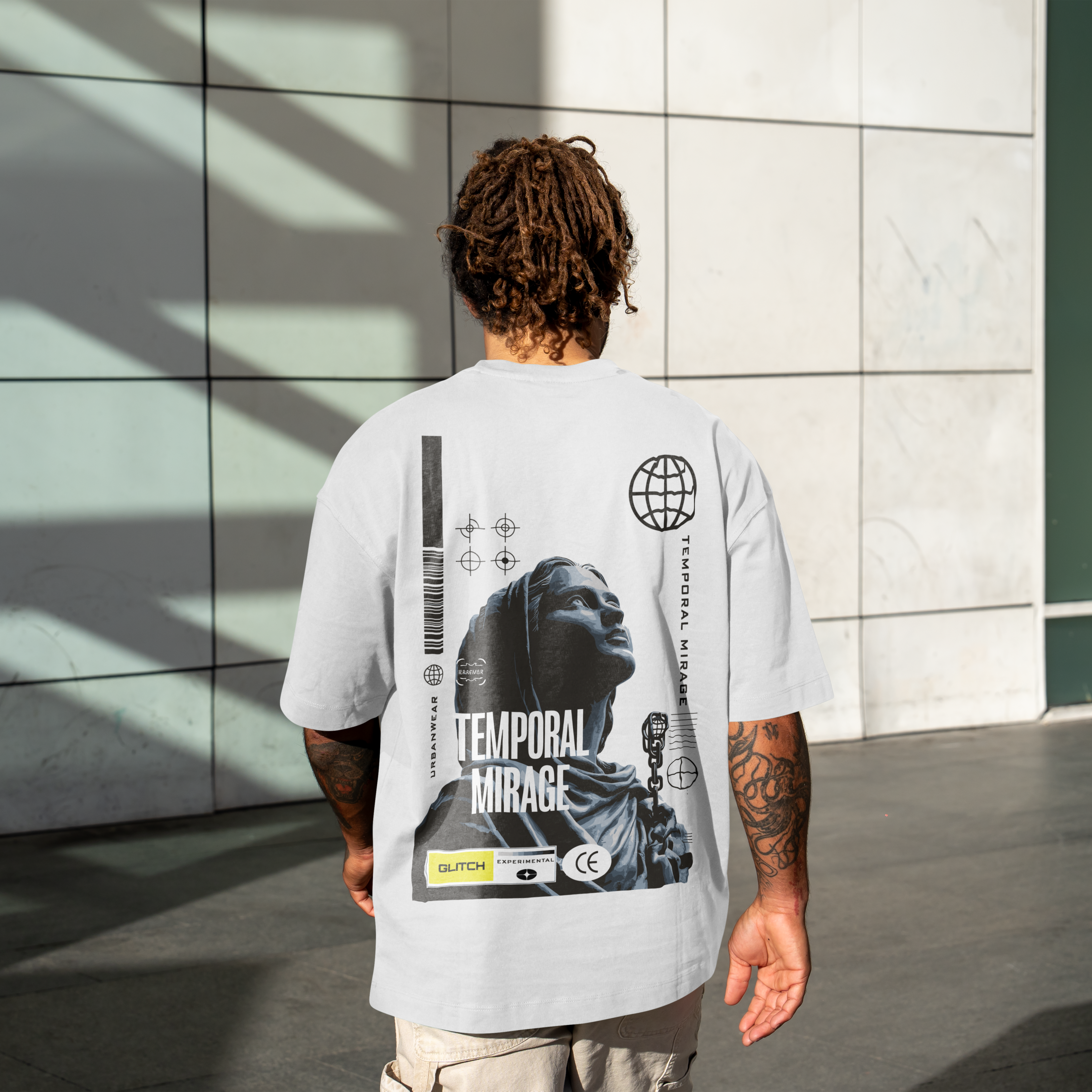 Temporal Mirage: Estilo Experimental