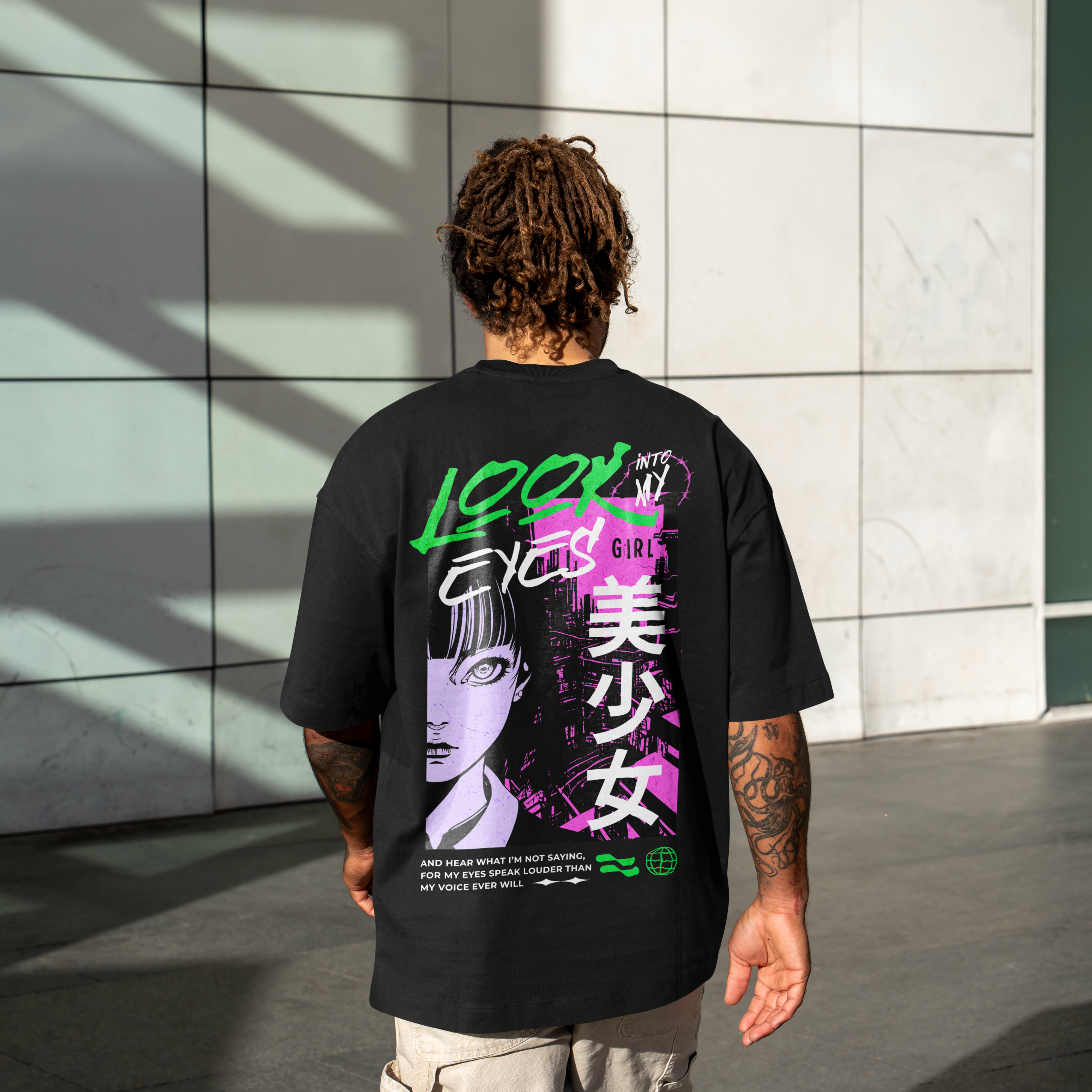 Look Into My Eyes Girl – Estilo Neo-Tokyo